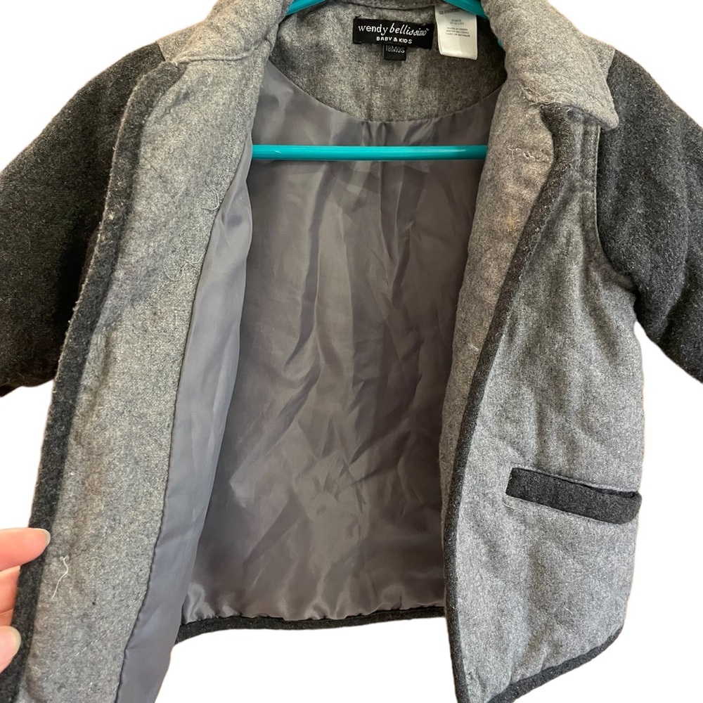 Gray button up quilted wool/poly jacket, fully lined, sz 18 months. - Picture 6 of 7
